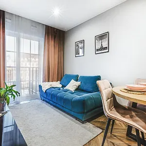 https://luksus-w-samym-centrum.hotelswroclaw.com